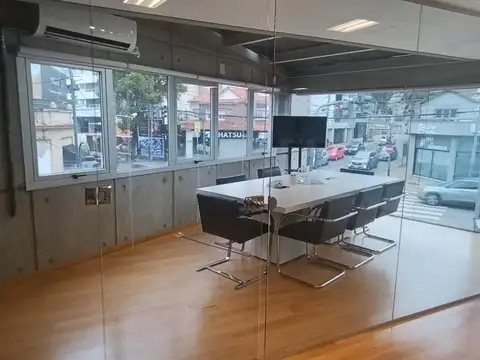 Oficina en Alquiler al Oeste