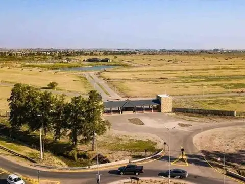 Avenida Arturo Illia 100