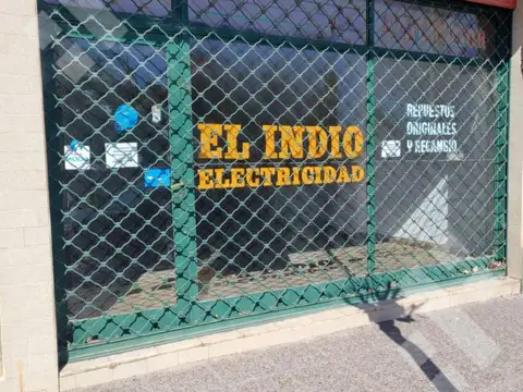 VENTA LOCAL COMERCIAL, CON COCHERA Y DEPOSITO, NEUQUEN