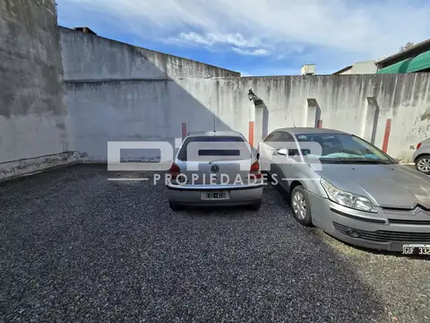 Cochera en Venta Descubierta