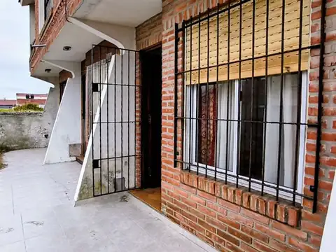 DEPARTAMENTO DUPLEX VENTA 3AMB LAS TONINAS