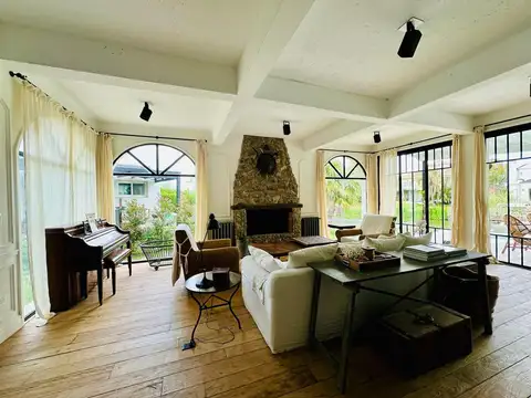 Casa en Alquiler Temporal al Sureste