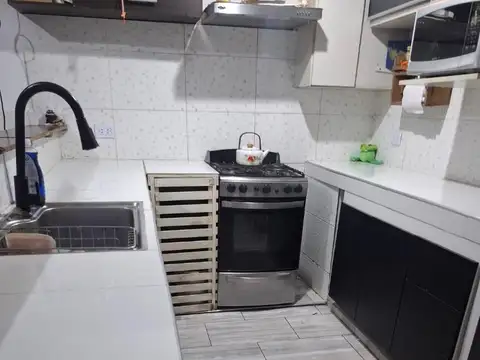 VENTA CASA 4 AMBIENTES LONGCHAMPS