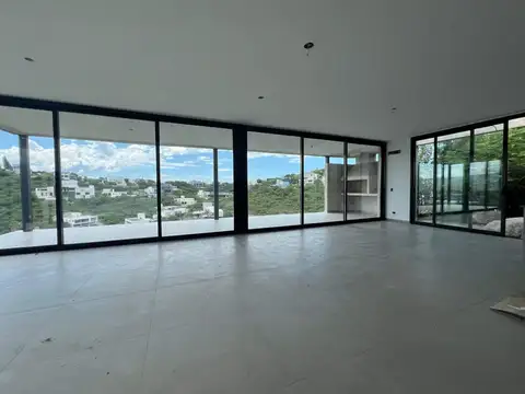 COUNTRY LA CUESTA  CASA A ESTRENAR EN VENTA!!