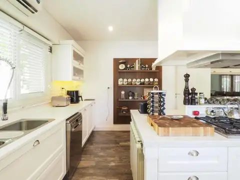 Casa en Venta de 5 dormitorios