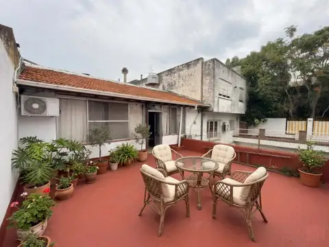 Excelente PH en PA entrada independiente + patio