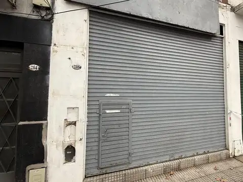 Local en Alquiler 50 años