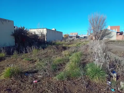 VENTA DE TERRENO EN BARRIO JARDIN
