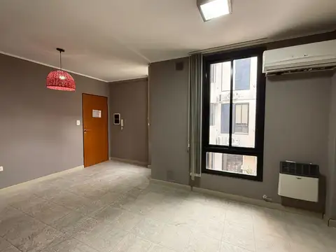 ALQUILER/MONOAMBIENTE/CENTRO/RAFAELA