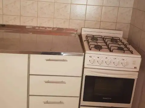 Depto Tipo Casa 3 ambientes con 1 baño