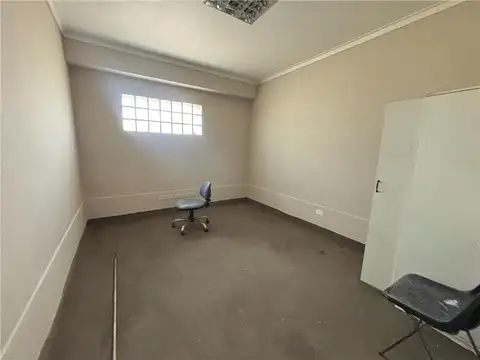 Local en Alquiler 40 años