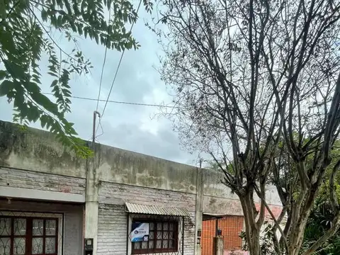 Av. Centenario y Av. Las Heras
