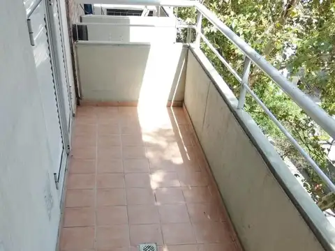 Departamento 4 ambientes con 1 baño
