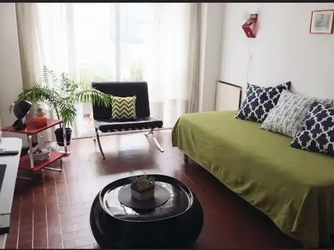 Mansilla 2700, Piso 1