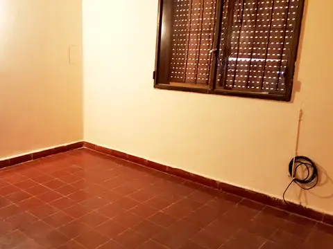 Muy linda casa esquina. Zona Universidades y Ciudad Judicial.