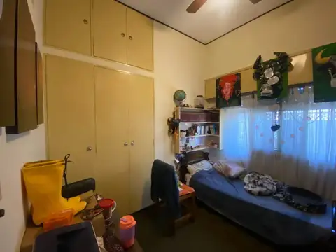 GOBERNADOR CASTRO 100