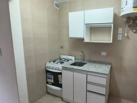 Pedro Lozano 3000, Piso 3