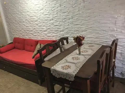 Depto Tipo Casa en Venta de 2 ambientes