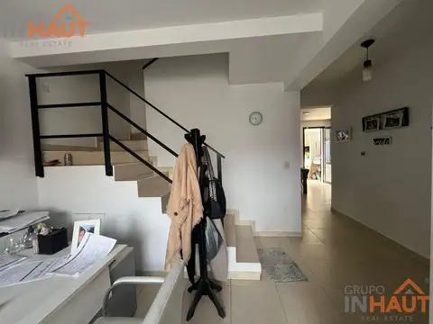 PH 3 DORMITORIOS CALLE COMODORO RIVADAVIA CIPO
