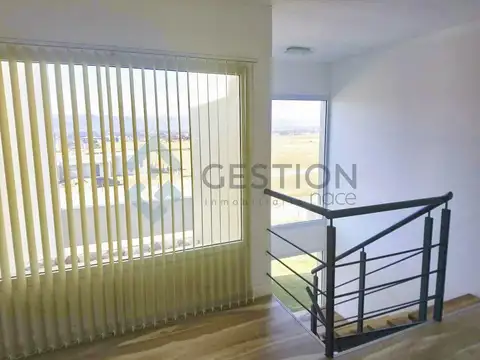 Casa en Venta en Puerto Del Aguila, USD 400.000