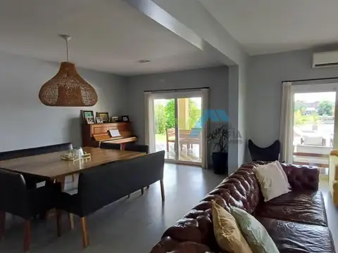 Casa  en Venta en San Benito, Villanueva, Tigre