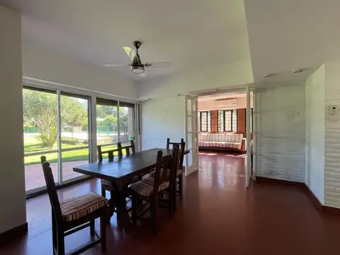 Casa en Alquiler en Villa Gobernador Udaondo, USD 3.500