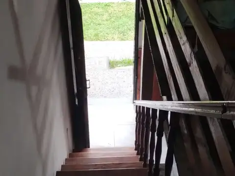 Depto Tipo Casa 2 ambientes con 1 baño