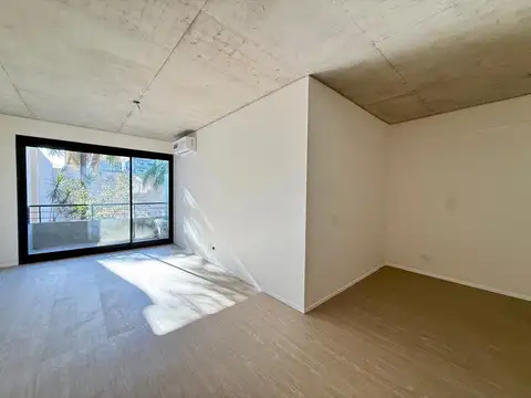 Departamento en venta ambiente y medio en Coghlan a estrenar.