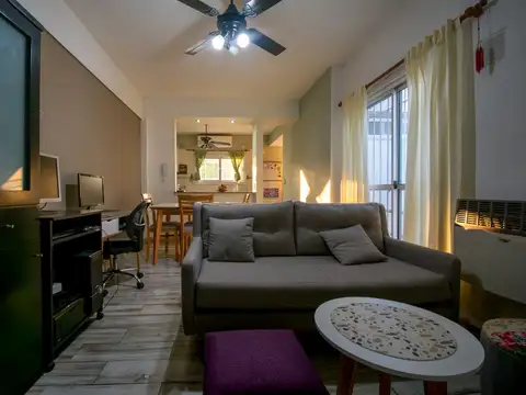 Depto Tipo Casa en Venta en Parque Avellaneda, USD 125.000