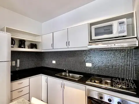 Matias Sturiza entre Rosales  y Rawson