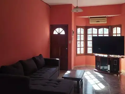 Casa en Venta en Ituzaingo, USD 110.000