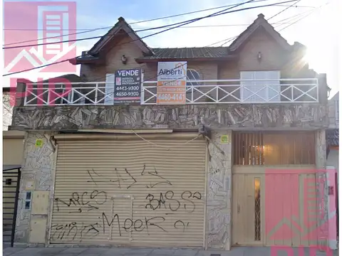 IMPECABLE CASA + LOCAL    NO DUDES EN CONSULTAR 