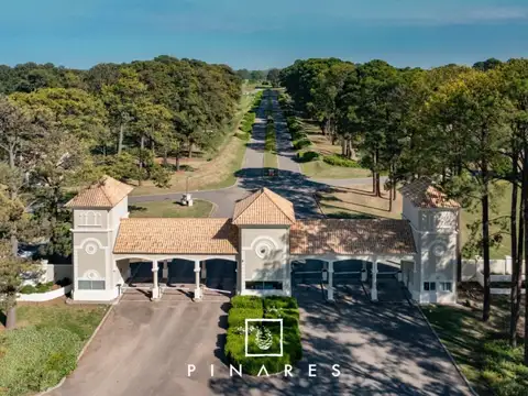 Lote terreno en venta en Pinares Country Club Exaltación de la Cruz