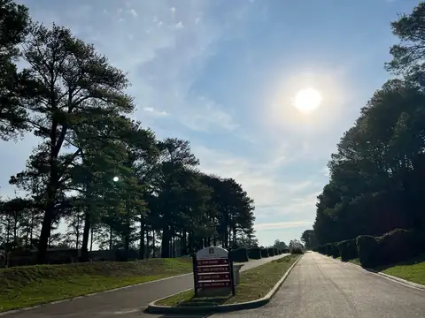 Lote terreno en venta en Pinares Country Club Exaltación de la Cruz