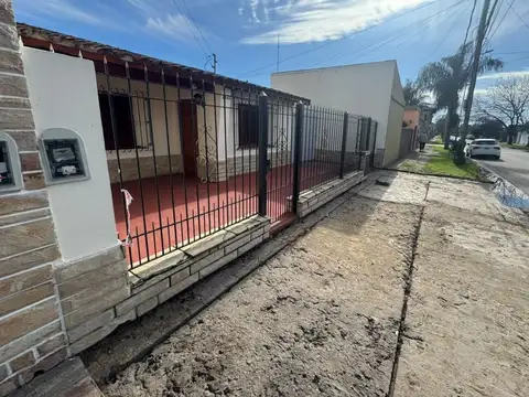 Casa en Alquiler en Los Polvorines, $ 900.000