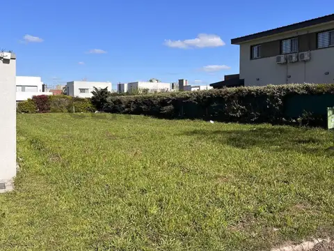 Terreno en Venta en La Plata, USD 105.000