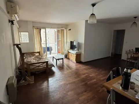 Departamento en Nueva Córdoba de 2 Dormitorios 2 Baños con balcón y amplio Living-Comedor