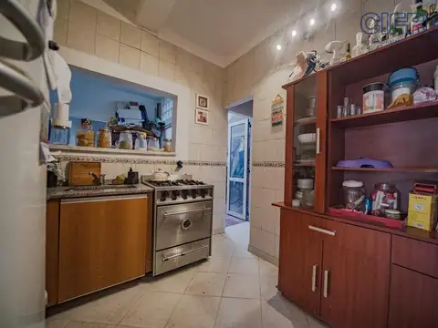 Depto Tipo Casa en Venta 50 años