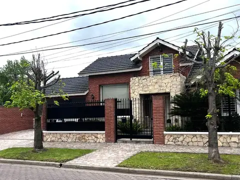 Espectacular casa en venta sin expensas