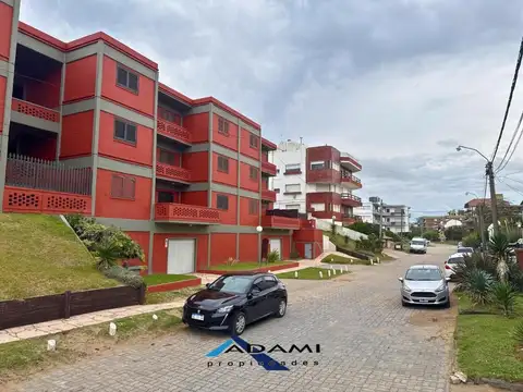 Cochera en venta Edificio Abagu V - Zona centro Villa Gesell