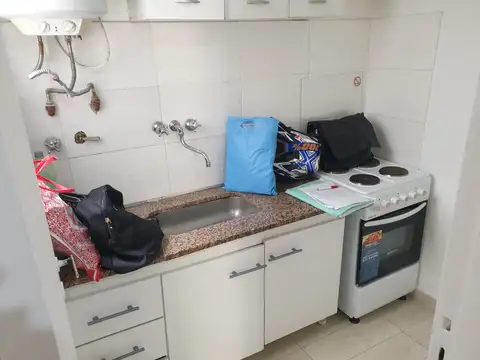Depto Tipo Casa Monoambiente con 1 baño
