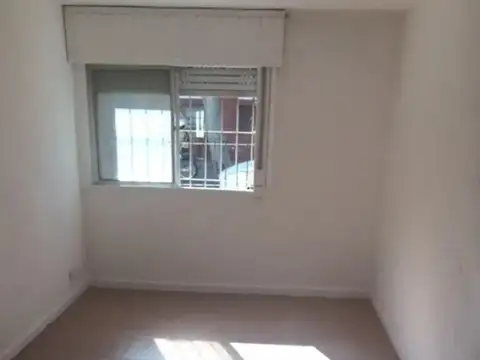 Depto Tipo Casa en Venta de Monoambiente