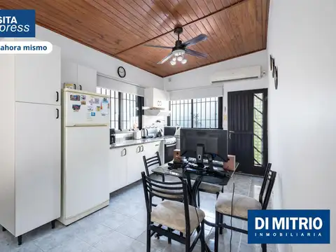 Casa 5 ambientes con 2 baños