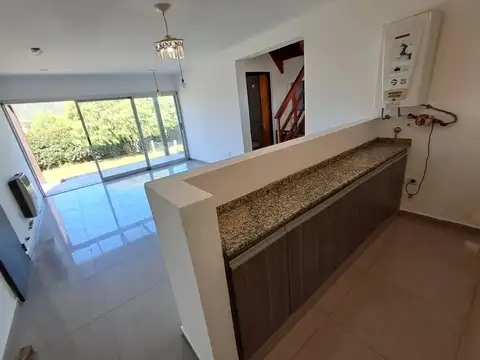 Departamento 3 ambientes con 2 baños