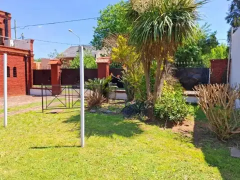 Quinta en Venta con 7 cocheras