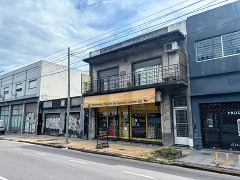 VENTA APTO CRÉDITO Depto PH 4 Ambientes con 2 Cocheras 120m2 Cubiertos - Temperley Oeste