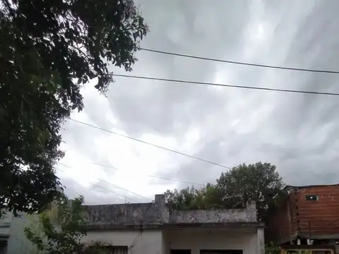 Terreno en Venta en Villa Luzuriaga, USD 82.000