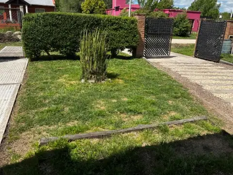 Venta. Casa 4 ambientes. Parque Sakura