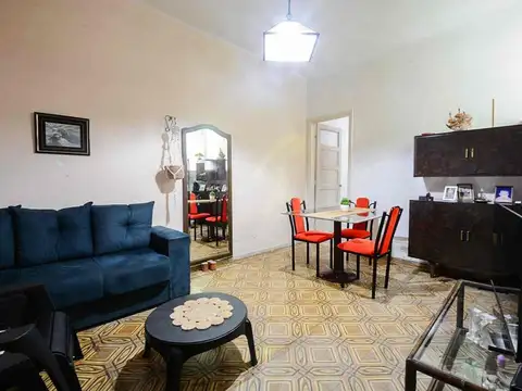 VENTA DEPARTAMENTO 2 DORMITORIOS PATIO POCITOS 