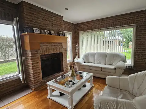 Casa en Venta en Country Club Banco Provincia, USD 280.000